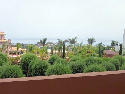 Benahavis property: Apartment with 2 bedroom in Benahavis 244105