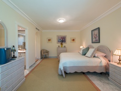 Marbella property: Apartment for sale in Marbella, Malaga 244128