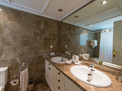 Marbella property: Malaga property | 3 bedroom Apartment 244128