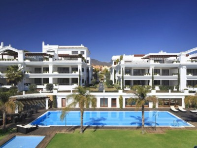Estepona property: Apartment with 2 bedroom in Estepona, Spain 244153