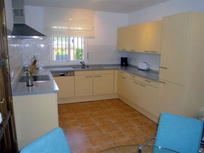 Nueva Andalucia property: Malaga Villa 244174