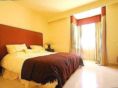 Bahia De Marbella property: Duplex with 3 bedroom in Bahia De Marbella, Spain 244222
