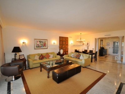 El Paraiso property: Apartment with 3 bedroom in El Paraiso, Spain 244254