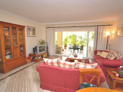 Estepona property: Apartment for sale in Estepona, Malaga 244263