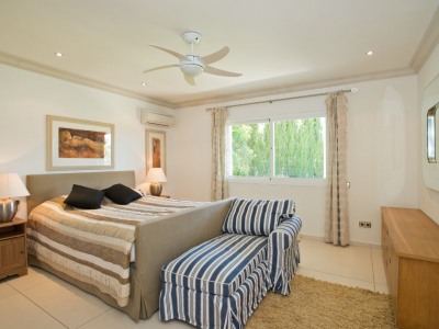 Nueva Andalucia property: Nueva Andalucia Villa 244359