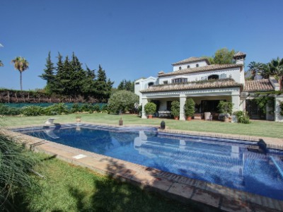 Marbella property: Villa with 6 bedroom in Marbella 244387