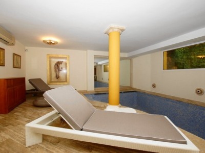 Marbella property: Villa with 5 bedroom in Marbella, Spain 244395