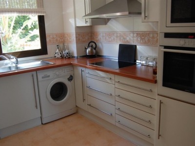 Benahavis property: Apartment for sale in Benahavis, Malaga 244713