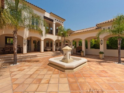 Marbella property: Villa with 6 bedroom in Marbella 244871