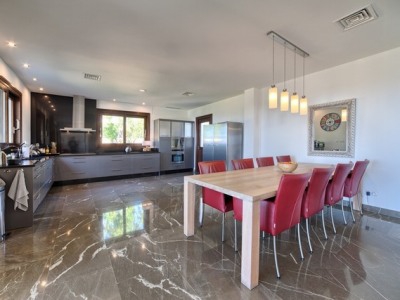 Benahavis property: Villa with 5 bedroom in Benahavis 244905