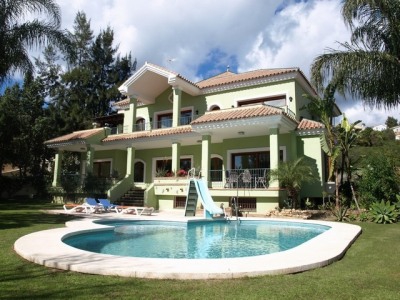 Estepona property: Villa for sale in Estepona 244907