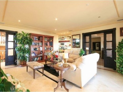 Benahavis property: Villa for sale in Benahavis, Spain 244911