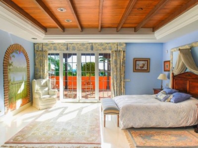 Marbella property: Malaga property | 7 bedroom Villa 244921