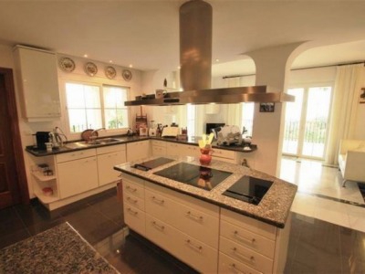Marbella property: Villa with 5 bedroom in Marbella 244931