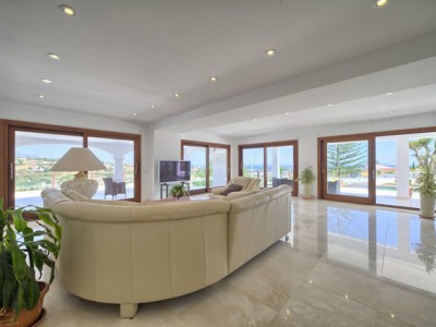 Estepona property: Villa with 4 bedroom in Estepona 244945