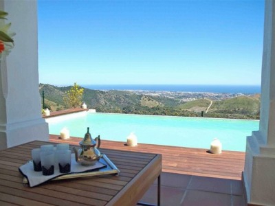 Benahavis property: Malaga property | 6 bedroom Villa 244984