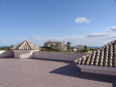 Benahavis property: Villa with 5 bedroom in Benahavis, Spain 245000