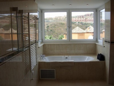Benahavis property: Benahavis Villa 245000