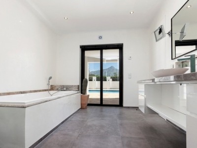 Marbella property: Villa with 5 bedroom in Marbella, Spain 245013