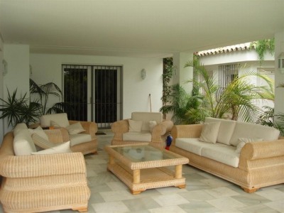 Estepona property: Villa with 5 bedroom in Estepona, Spain 245045