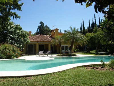 Estepona property: Malaga property | 6 bedroom Villa 245067