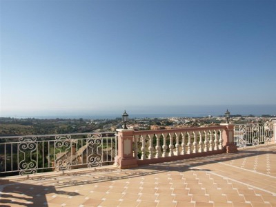 Benahavis property: Villa with 8 bedroom in Benahavis 245076