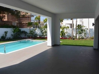 Estepona property: Villa with 4 bedroom in Estepona, Spain 245083