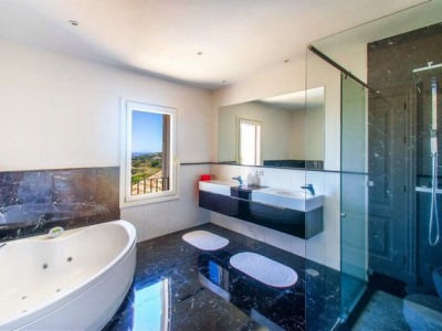 Benahavis property: Malaga Villa 245090