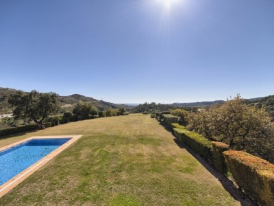 Benahavis property: Villa for sale in Benahavis, Malaga 245113
