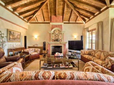 Benahavis property: Villa in Malaga for sale 245115