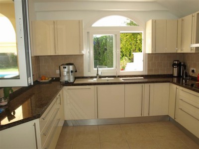 Marbella property: Malaga property | 5 bedroom Villa 245136