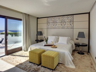 Estepona property: Penthouse with 5 bedroom in Estepona, Spain 245177