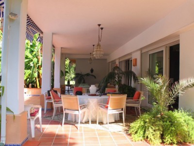 Estepona property: Villa with 9+ bedroom in Estepona 245754