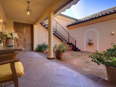 Marbella property: Villa with 9+ bedroom in Marbella 245797