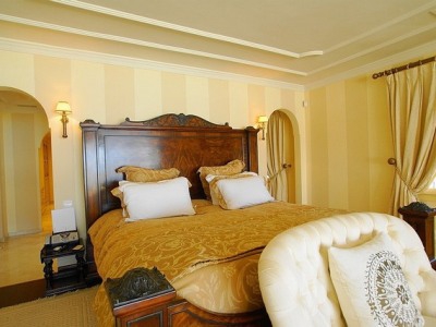 Marbella property: Malaga property | 6 bedroom Villa 245802