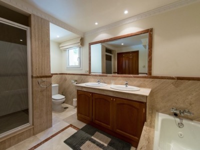 Marbella property: Malaga property | 5 bedroom Villa 245814