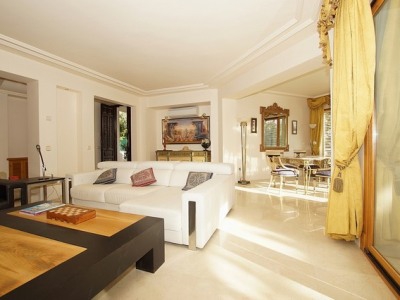 Marbella property: Malaga property | 4 bedroom Villa 245837