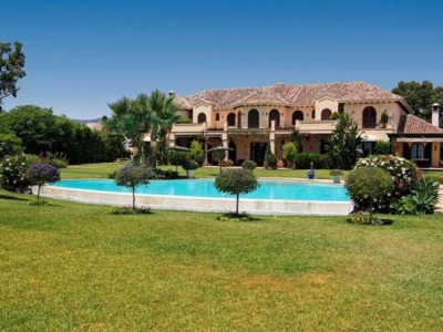 Estepona property: Villa for sale in Estepona, Spain 245854