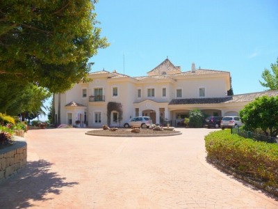 Benahavis property: Villa with 8 bedroom in Benahavis 245875