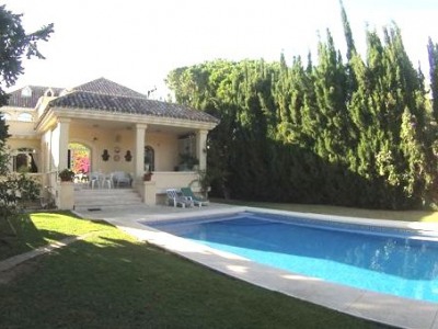 Marbella property: Villa with 8 bedroom in Marbella 245917