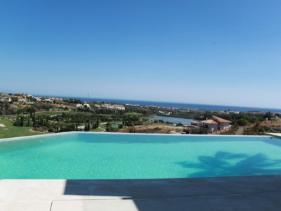 Estepona property: Villa for sale in Estepona 245924