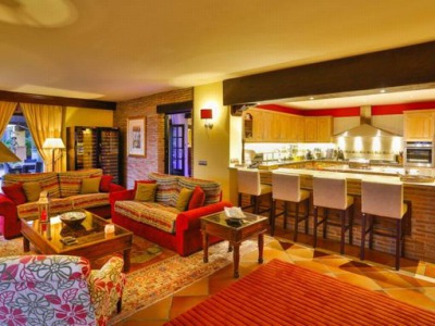 Marbella property: Villa with 9+ bedroom in Marbella, Spain 245937