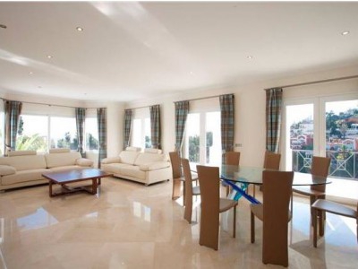 Benahavis property: Villa with 4 bedroom in Benahavis, Spain 246021