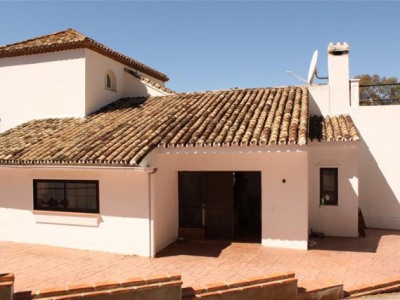 Estepona property: Villa for sale in Estepona, Malaga 246076