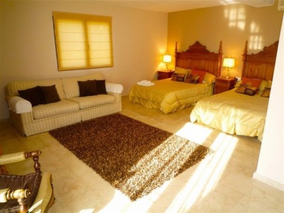 Marbella property: Malaga property | 5 bedroom Villa 246089