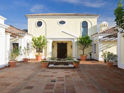 Benahavis property: Villa with 6 bedroom in Benahavis, Spain 246090