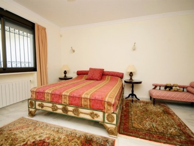 Estepona property: Estepona, Spain | Villa for sale 246128