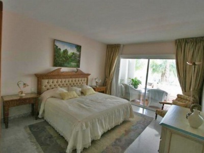 Marbella property: Apartment with 2 bedroom in Marbella 246221