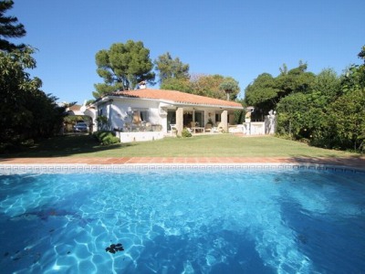 Estepona property: Villa for sale in Estepona 246231