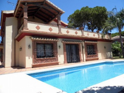Estepona property: Villa for sale in Estepona 246626